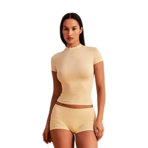 Women’s High-Quality Yoga Round Neck Short Sleeve T-Shirt and Mini Shorts Seamless Stitching Yoga 2 Piece Workout Set
