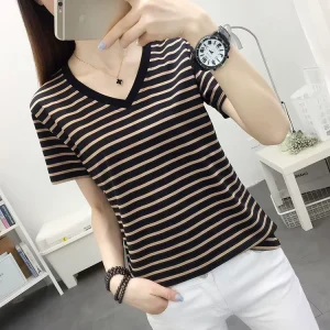 Women’s Large Size Summer T Shirt Casual Striped Western Half Sleeved V Neck Top for Middle Aged Mothers Loose Cotton Knitted