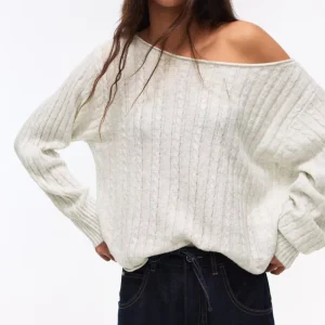 Women’s Long Sleeve Cable Knit Sweater Soft Oversized Pullover Custom Clothes Factory