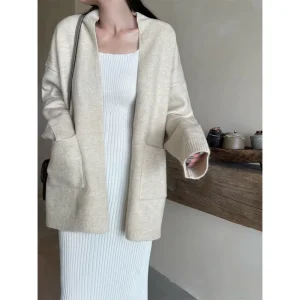 Women’s Loose Fit Casual Knitted Cardigan Soft and Gentle Lazy Style Early Autumn Winter Sweater Jacket Simple Temperament