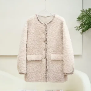 Women’s Real Wool Fur Short Jacket Lady Sheep Shearling Elegant Style Warm Overcoat JT612