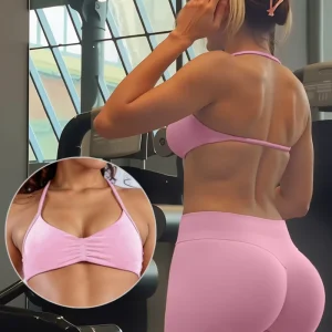 Women’s Seamless High-Elastic Spandex Nylon Halter Neck Yoga Sports Bra with High Support Front Logo Solid Pattern for Fitness