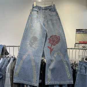 Women’s Sexy Rhinestone Denim Jeans Elegant Skull Rose Graphic Jeans Chic Wide Leg Baggy Pants Y2K High Streetwear Denim Pants