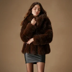 Women’s Short Thick Single Breasted Hooded Woven 100% Polyester Faux Fur Full Sleeve Trench Coat Winter Elegant Regular Fit