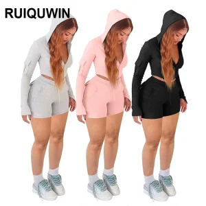 Women’s Sports Shorts Set Casual Tight Pocket Cargo Shorts Zipper Long Sleeve Hoodie Quick Dry Tracksuit