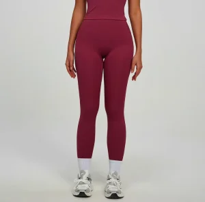 Women’s Sportswear Basic Leggings with Breathable Yoga Wear
