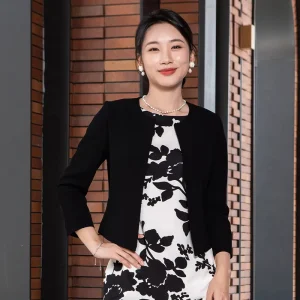 Women’s Spring and Autumn Breathable Three Quarter Sleeve Solid Color Elegant Blazer Woven Short Top Jacket