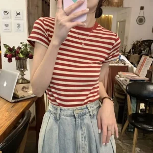 Women’s Striped T-Shirts Slim-Fit Short-Sleeved Blouse Classic Graphic Tee