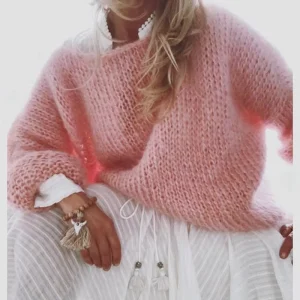 Women’s Winter Oversized Sweater Custom Logo Ladies Crew Neck Fuzzy Mohair Knitted Pullover