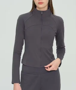 Women’s Yoga Top Slim Fit Comfortable Zip Up High Neck Jacket Fall Winter Activewear Four Way Stretch Skinny Fit OEM Front