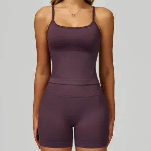 Yoga Set Women’s Breathable Seamless Hip Lift Shorts Cut Top Stretch Back Three dimensional Running Set